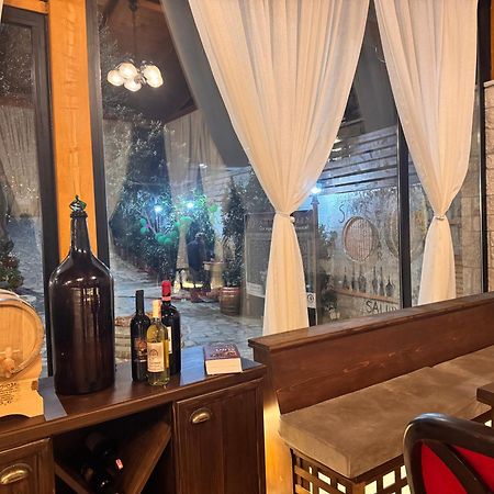 Vila Shehi Guesthouse And Winery Tirana Esterno foto